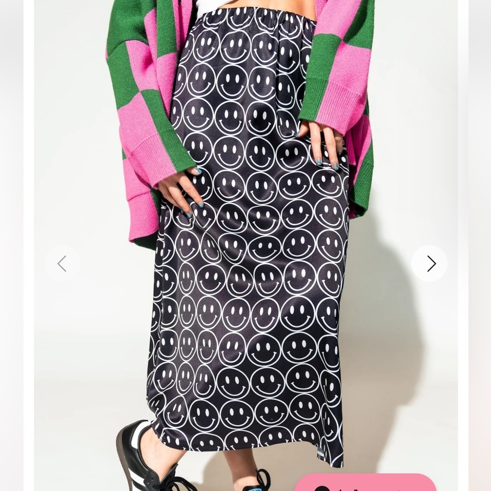 It Girl Midi Skirt in current mood